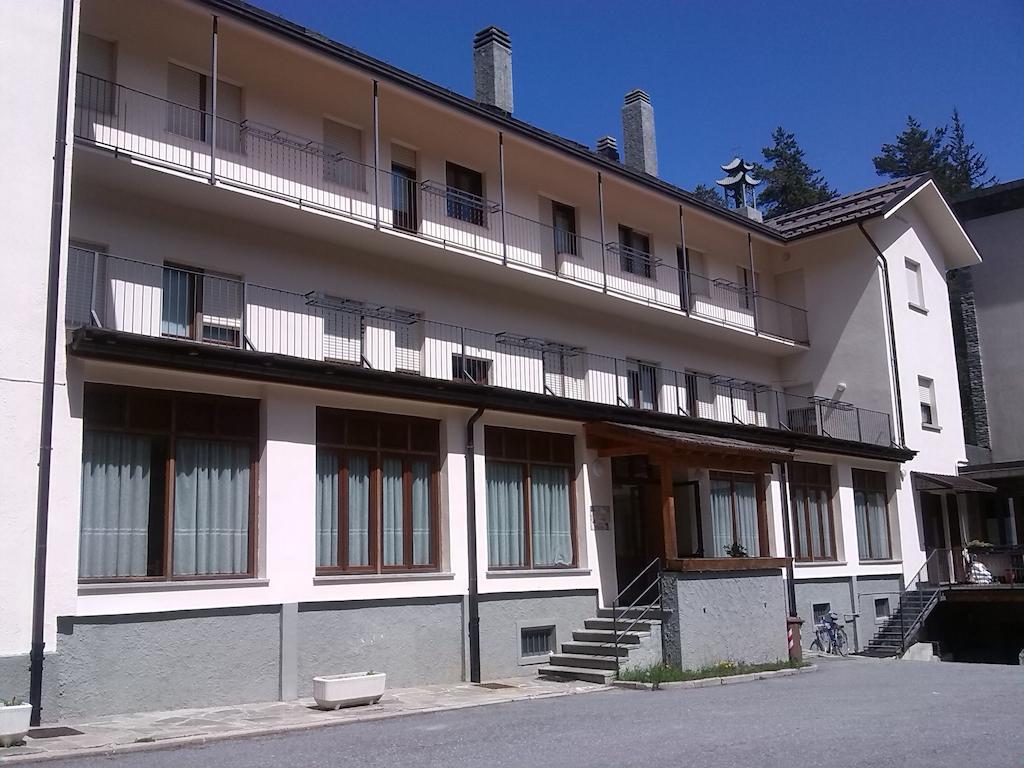 Casa San Francesco Hotel Bardonecchia Exterior photo