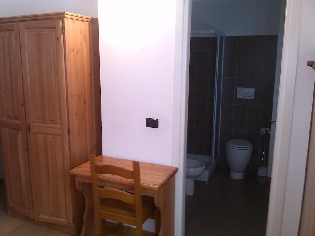 Casa San Francesco Hotel Bardonecchia Room photo