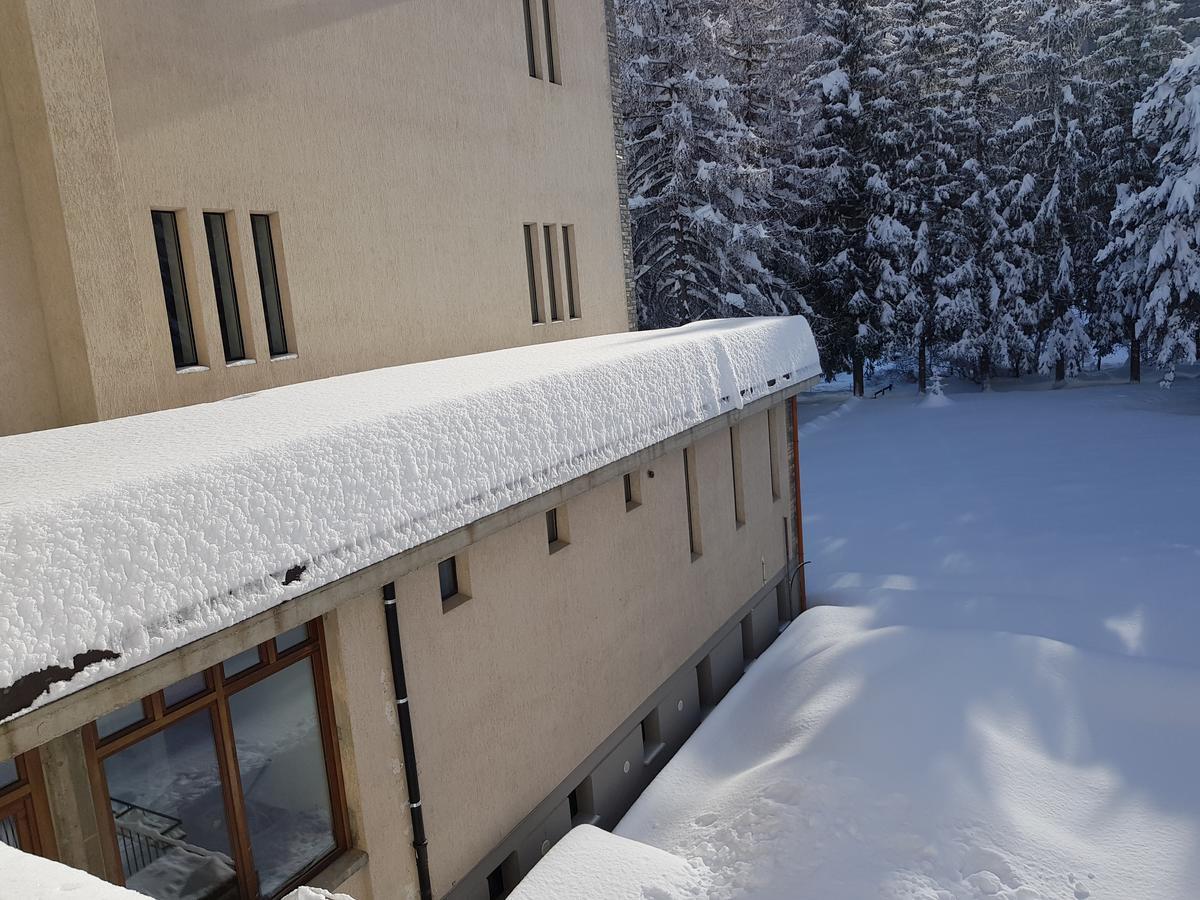 Casa San Francesco Hotel Bardonecchia Exterior photo
