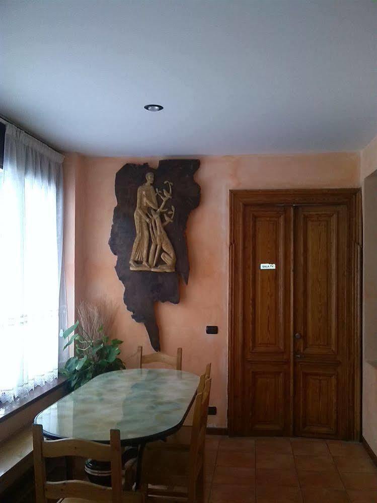 Casa San Francesco Hotel Bardonecchia Exterior photo